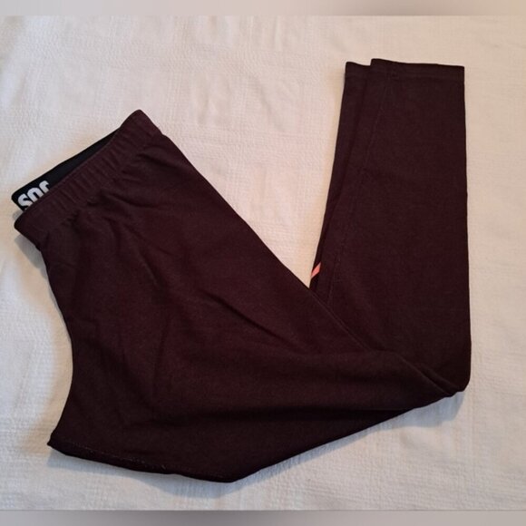 Nike women's Large burgundy cropped leggings, bright coral design on leg, VGUC - Picture 1 of 7